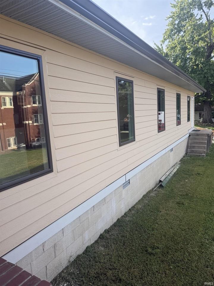 45 E Mechanic St - Photo 3 of 11