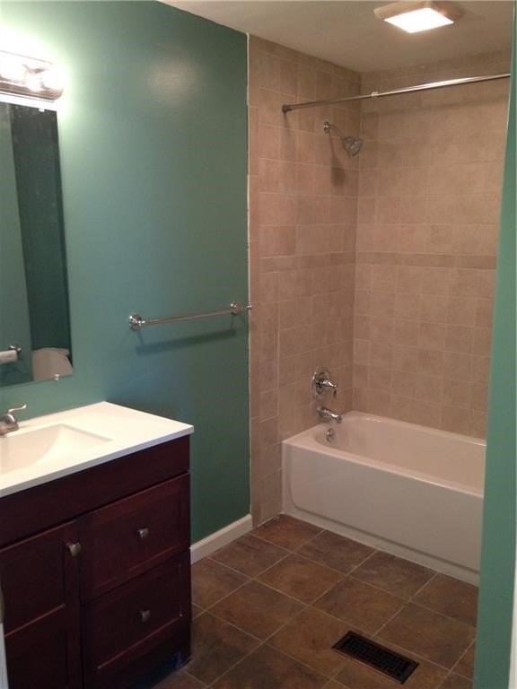 37 Gregory St - Photo 3 of 14