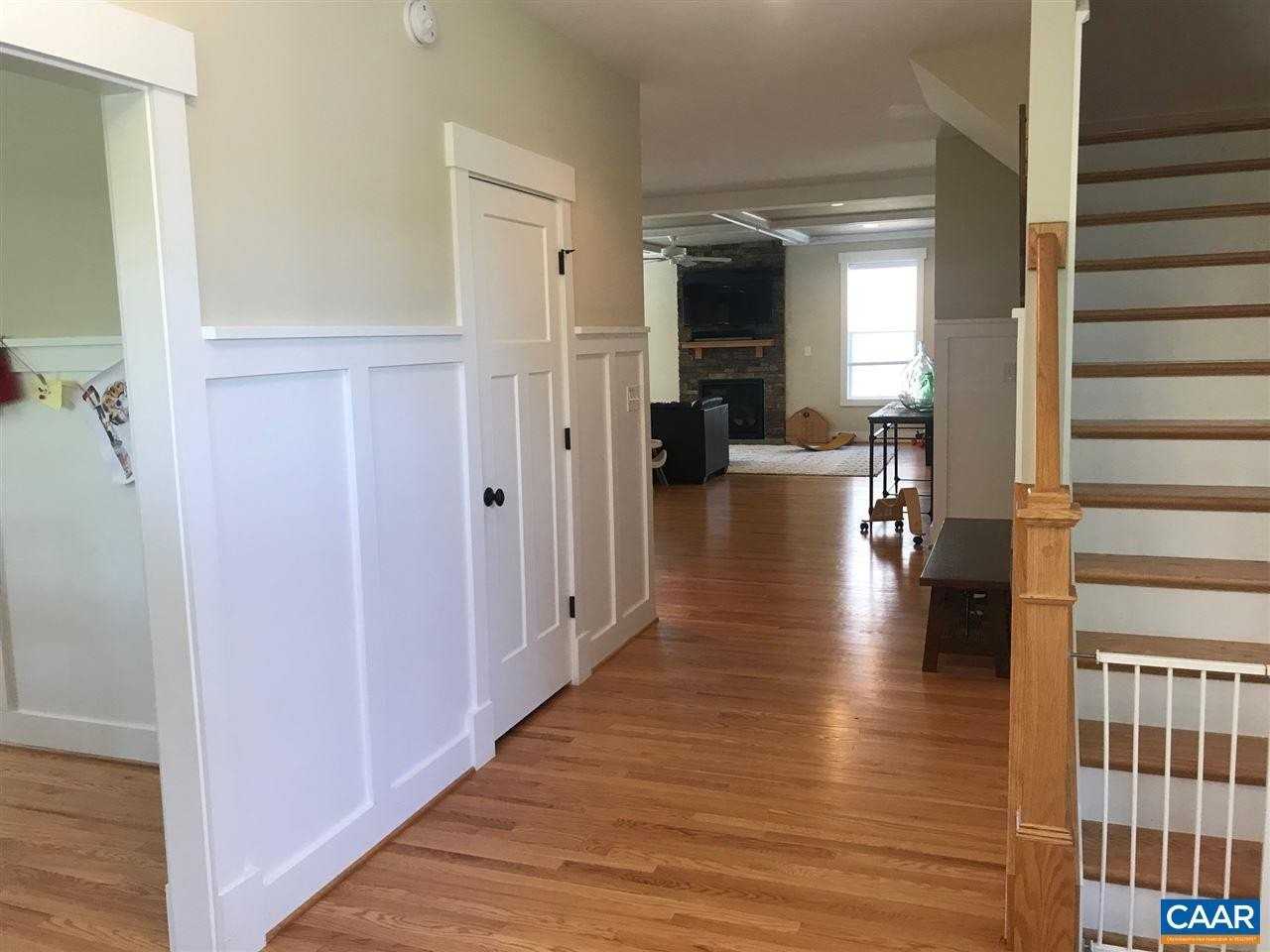 926 Haden Ln - Photo 5 of 49