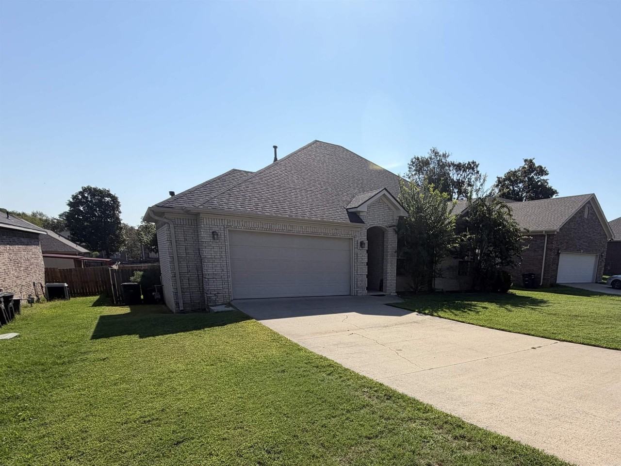 2213 Reveille Cir - Photo 2 of 46
