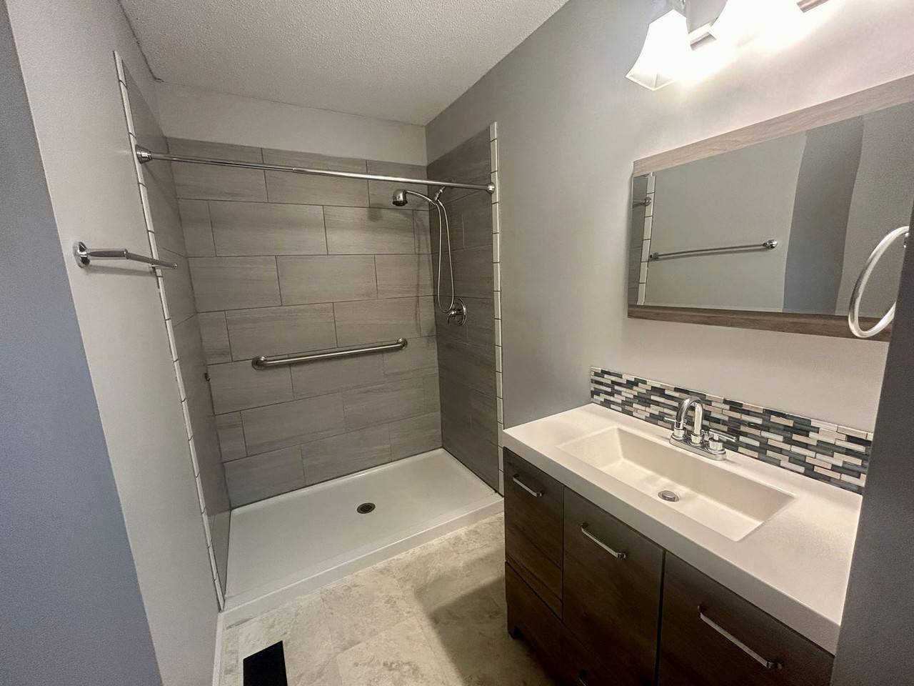 12594 Hutchins Cir - Photo 7 of 14