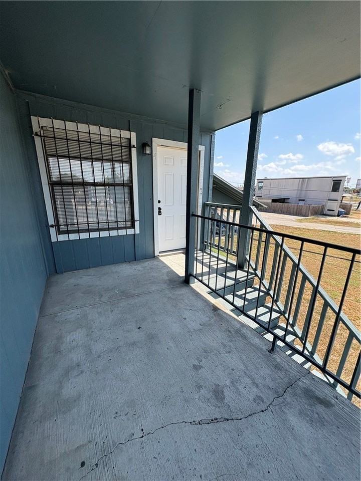 4218 Calallen Dr #4 - Photo 2 of 14