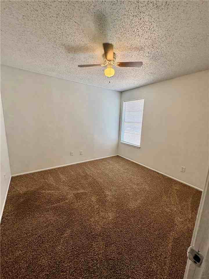 4218 Calallen Dr #4 - Photo 4 of 14