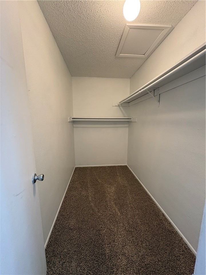4218 Calallen Dr #4 - Photo 6 of 14