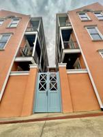 featured image of 513 University Dr