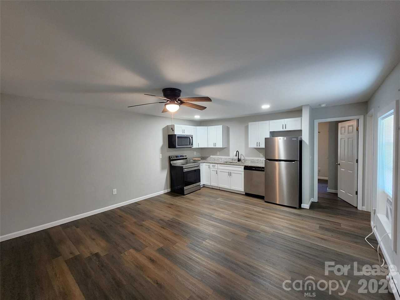 161 Cannon Ave Nw - Photo 4 of 16