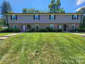 406 E 18th St - Photo 1 of 1