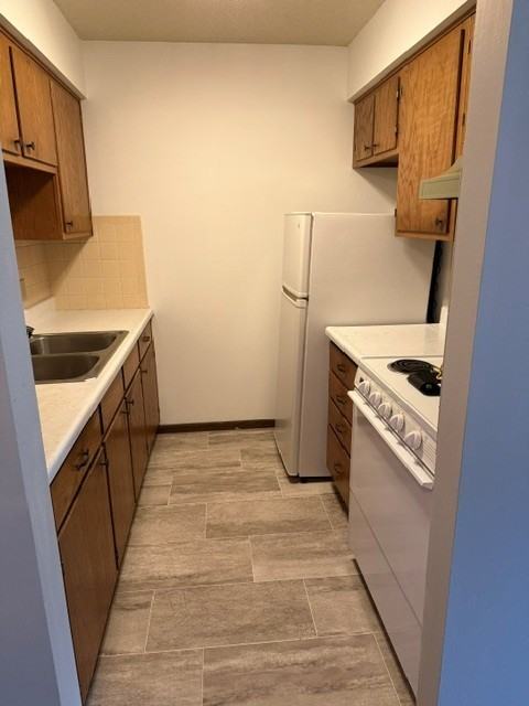 2020 Cedar St #6 - Photo 5 of 11