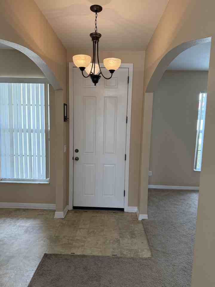 1211 Knollwood Dr - Photo 2 of 30
