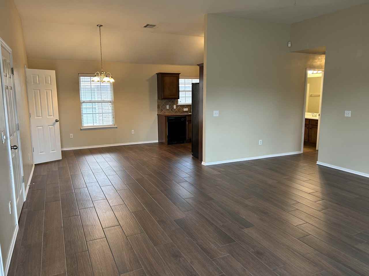 2248 Nw 199th St #1 - Photo 7 of 38