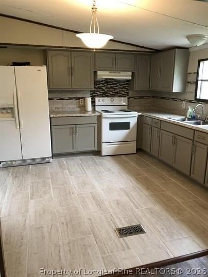 102 Singletary St - Photo 3 of 15