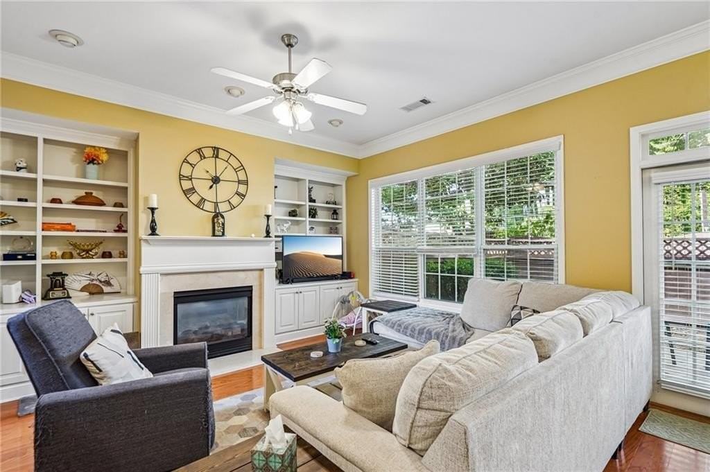 3517 Henderson Reserve - Photo 4 of 33