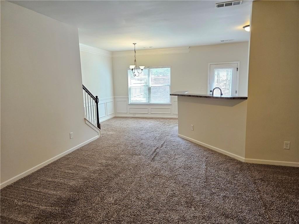 649 Oakside Pl - Photo 3 of 16