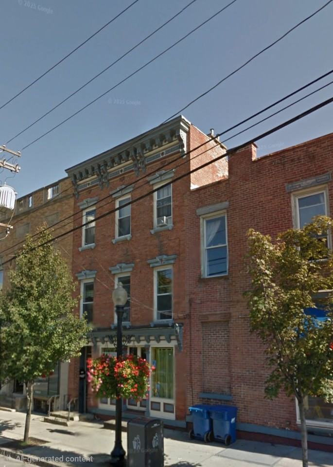 250 Lark St 3rd Fl #3rdFL