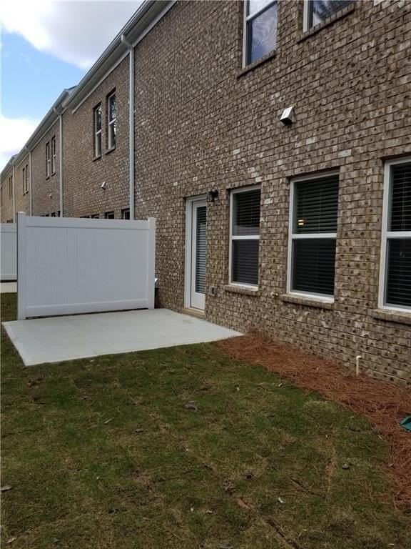 259 Green Bridge Ct - Photo 2 of 19