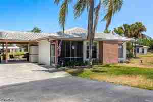 featured image of 220 Oakmont Pkwy