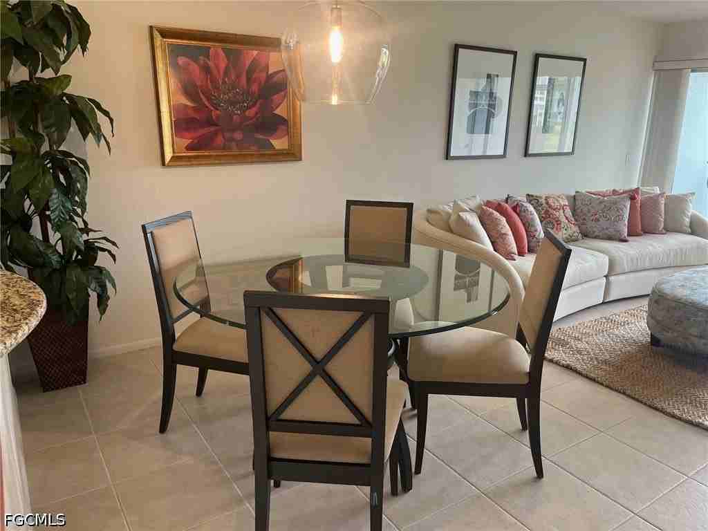 1724 Pine Valley Dr #114 - Photo 5 of 39