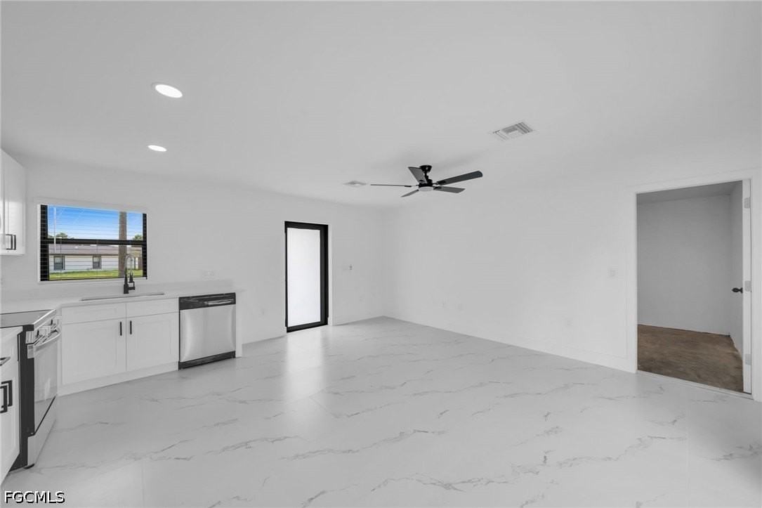 4986 Fairway Ct #4986 - Photo 7 of 25