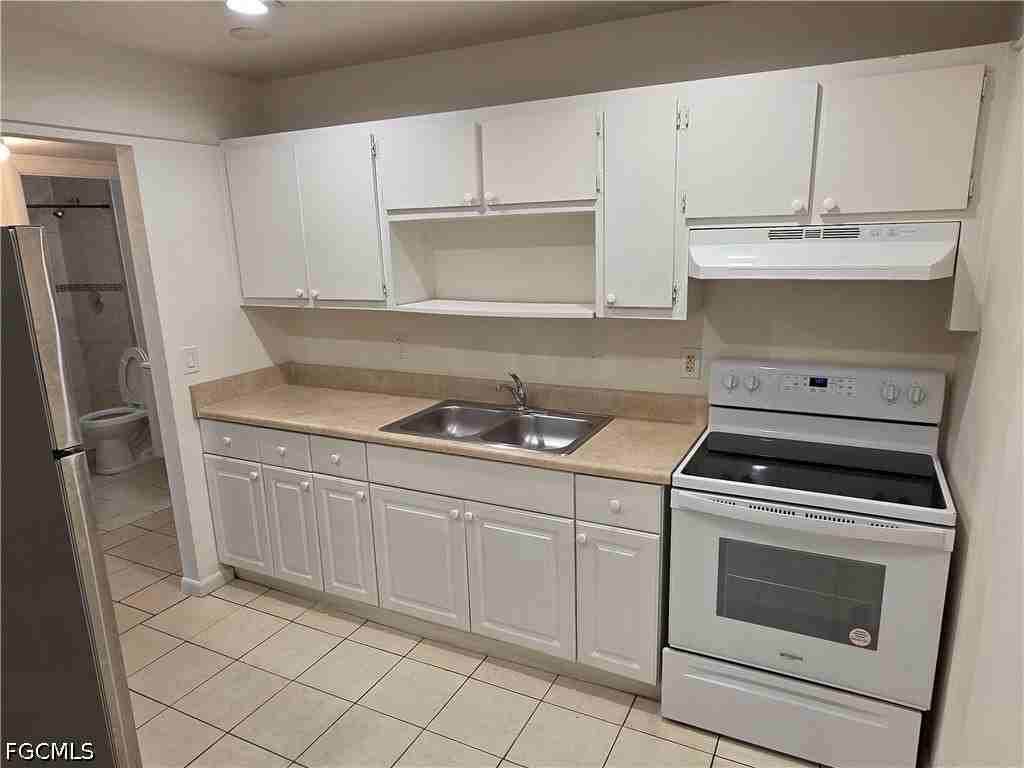 1107 S Loop Blvd - Photo 7 of 17