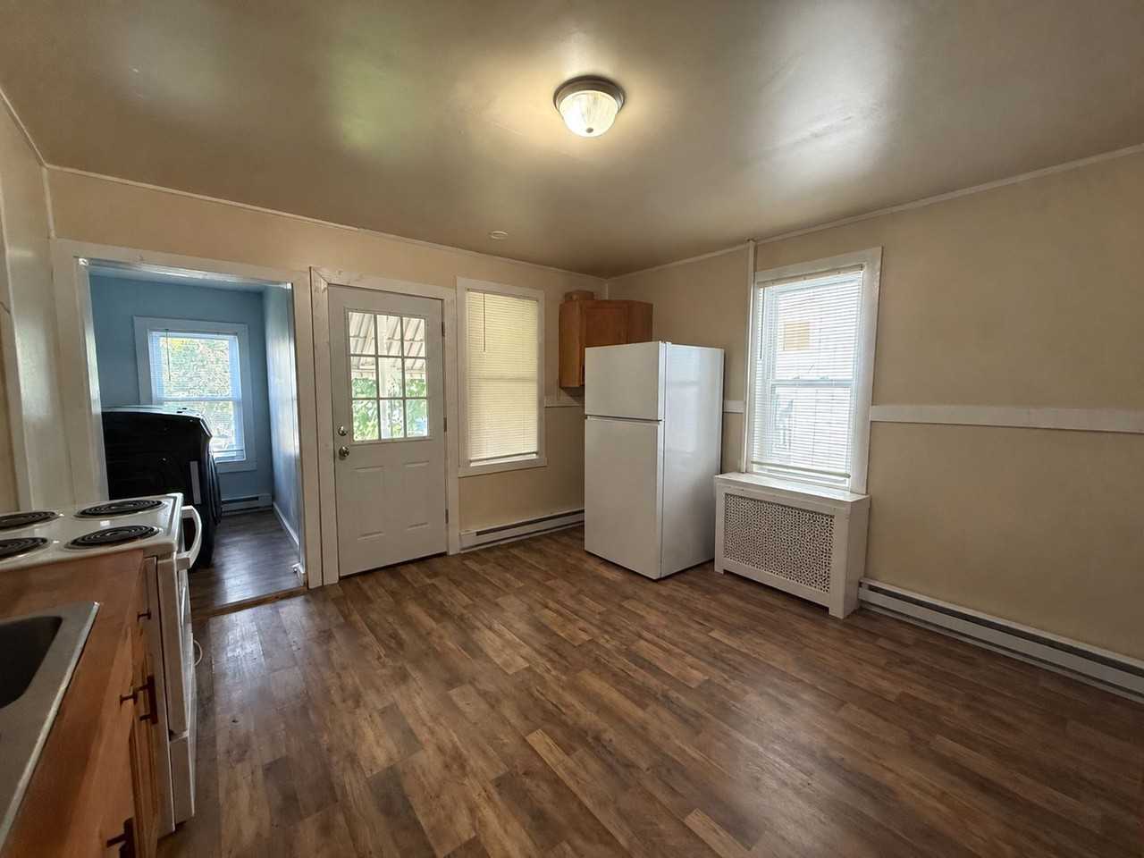 35 N 3rd St - Photo 5 of 12