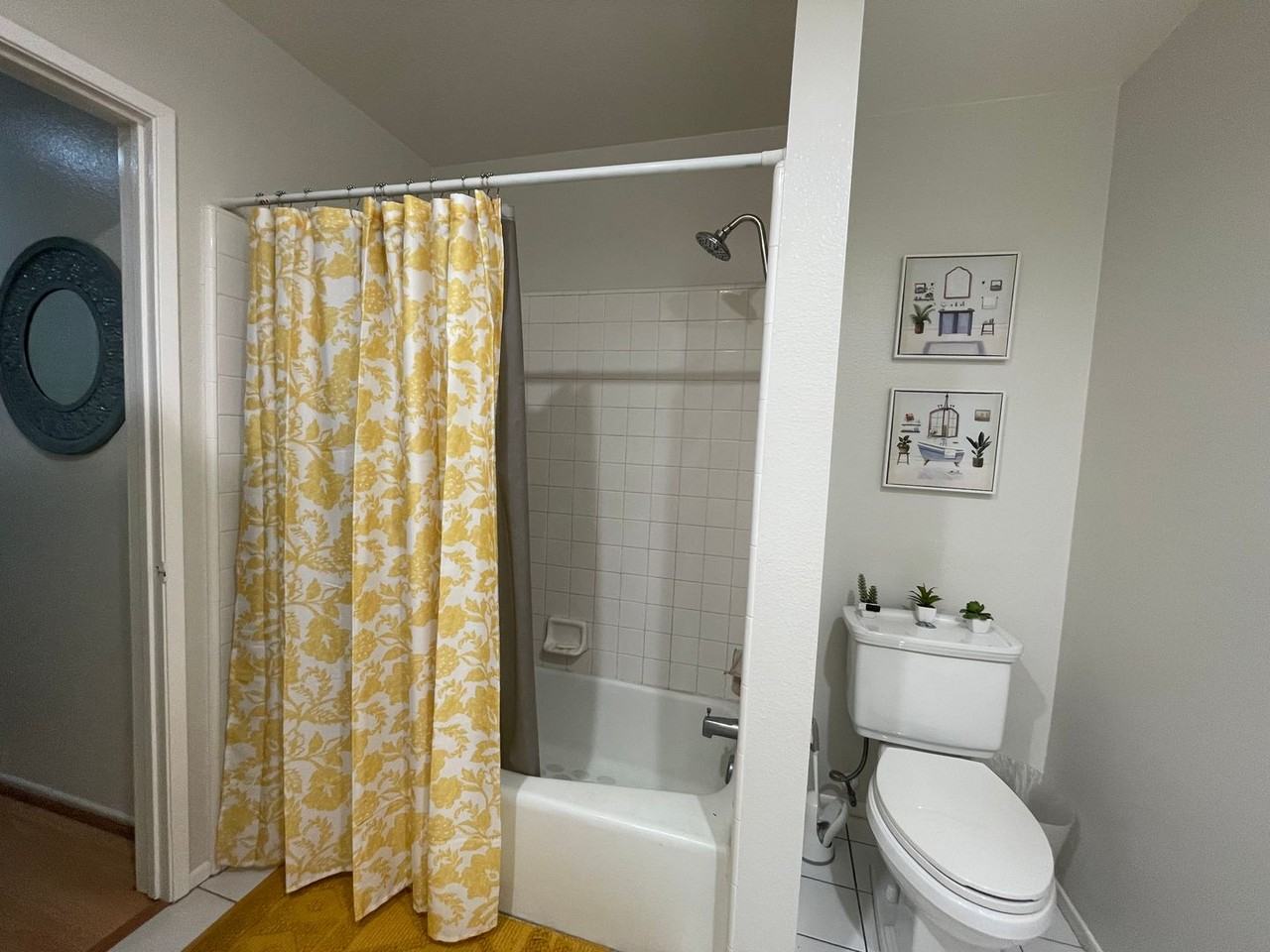 16615 Bloomfield Ave #6 - Photo 4 of 14