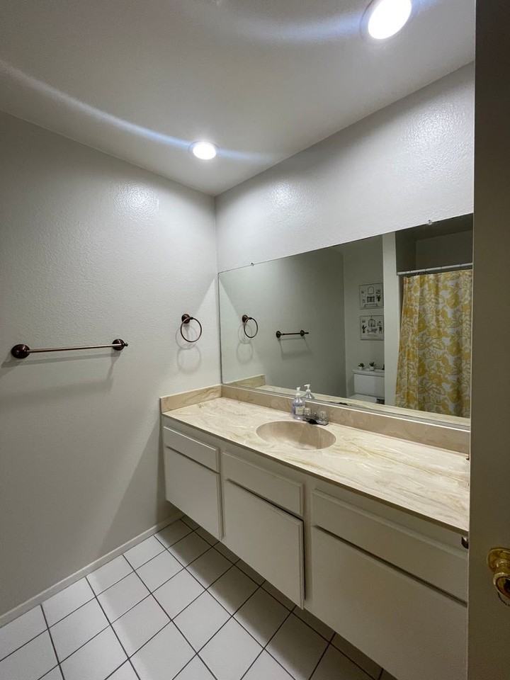 16615 Bloomfield Ave #6 - Photo 5 of 14