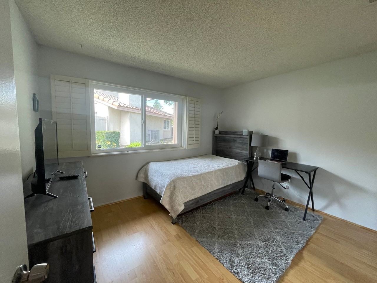 16615 Bloomfield Ave #6 - Photo 6 of 14