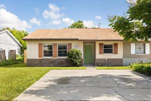 featured image of 6921 Longmeade Ln #1