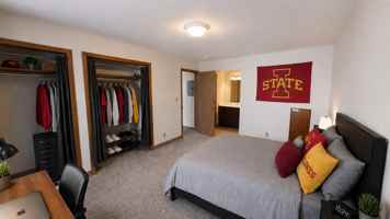 featured image of 119 Hyland Ave