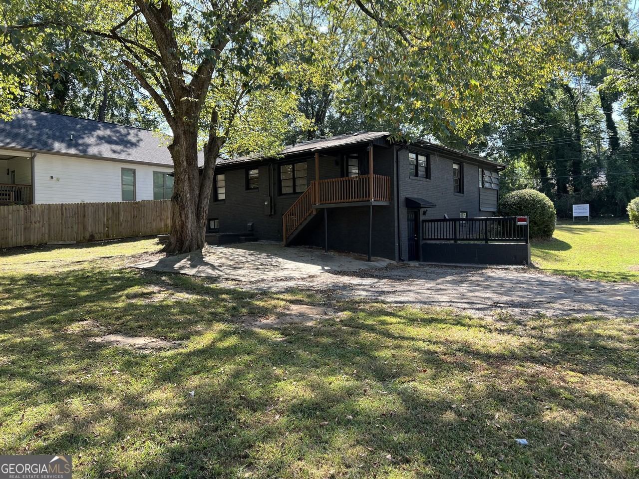 1215 Westview Dr Sw #B