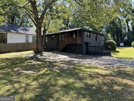 1215 Westview Dr Sw #B - Photo 1 of 1