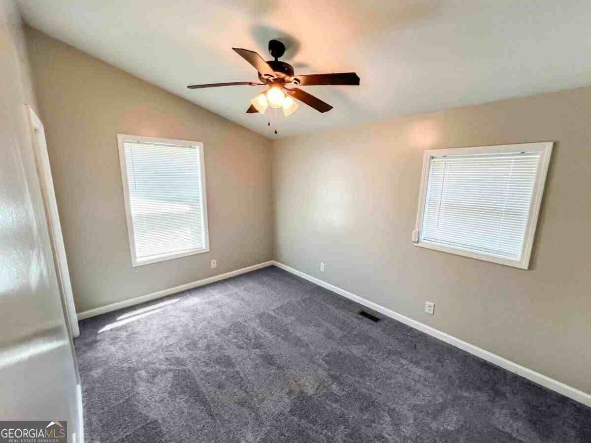 18 Mockingbird Dr - Photo 7 of 19