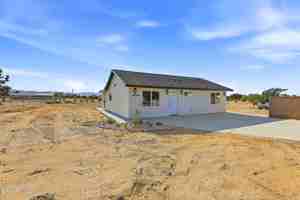 featured image of 40235 17th St W