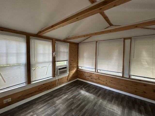 122 Glenwood St - Photo 4 of 13