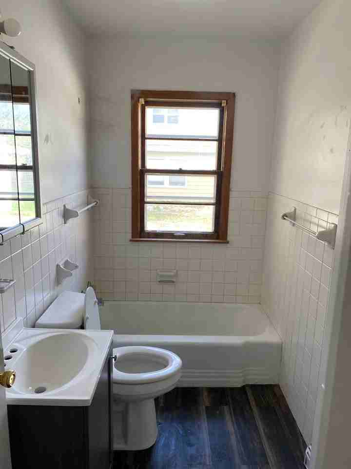 1216 Beech St - Photo 6 of 6