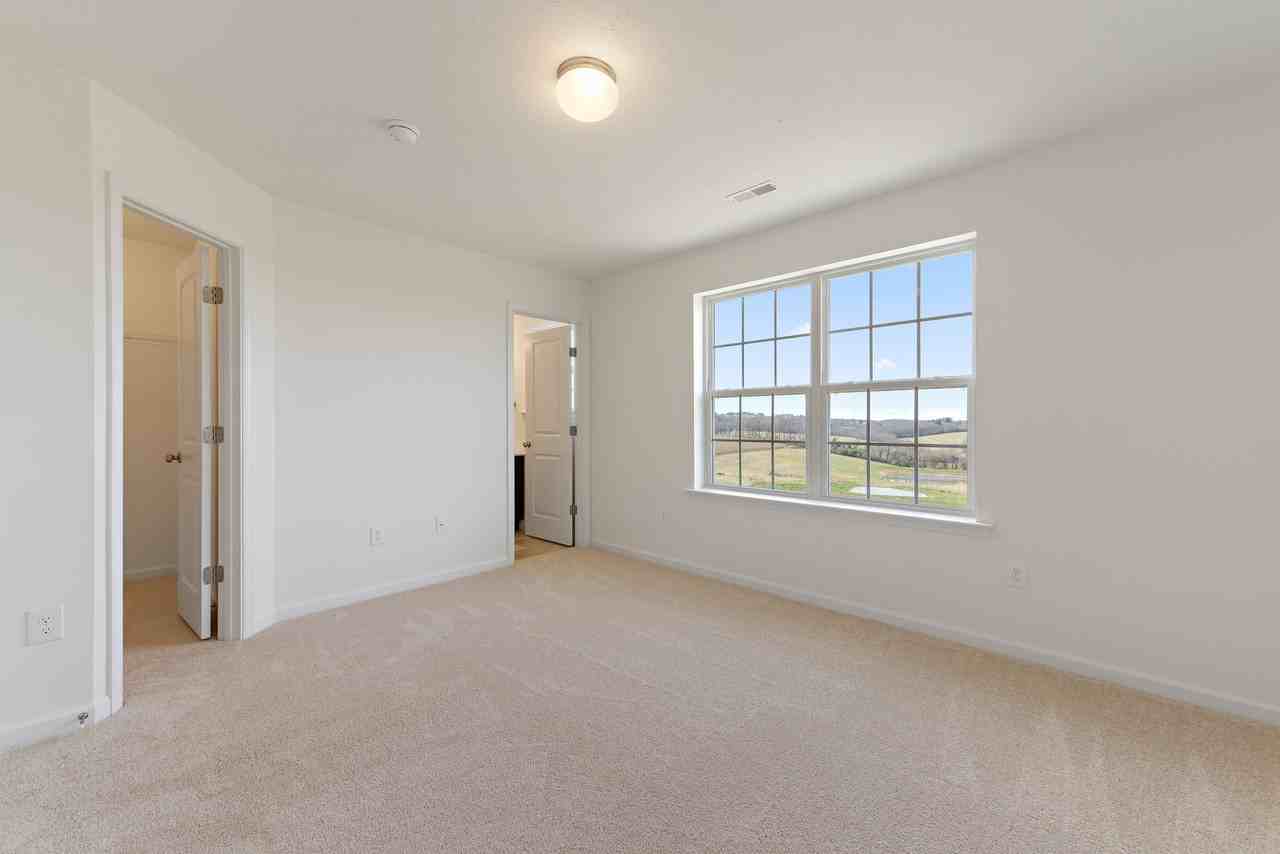 296 Homestead Dr - Photo 7 of 9