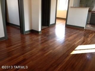 133 W Adams St - Photo 5 of 9
