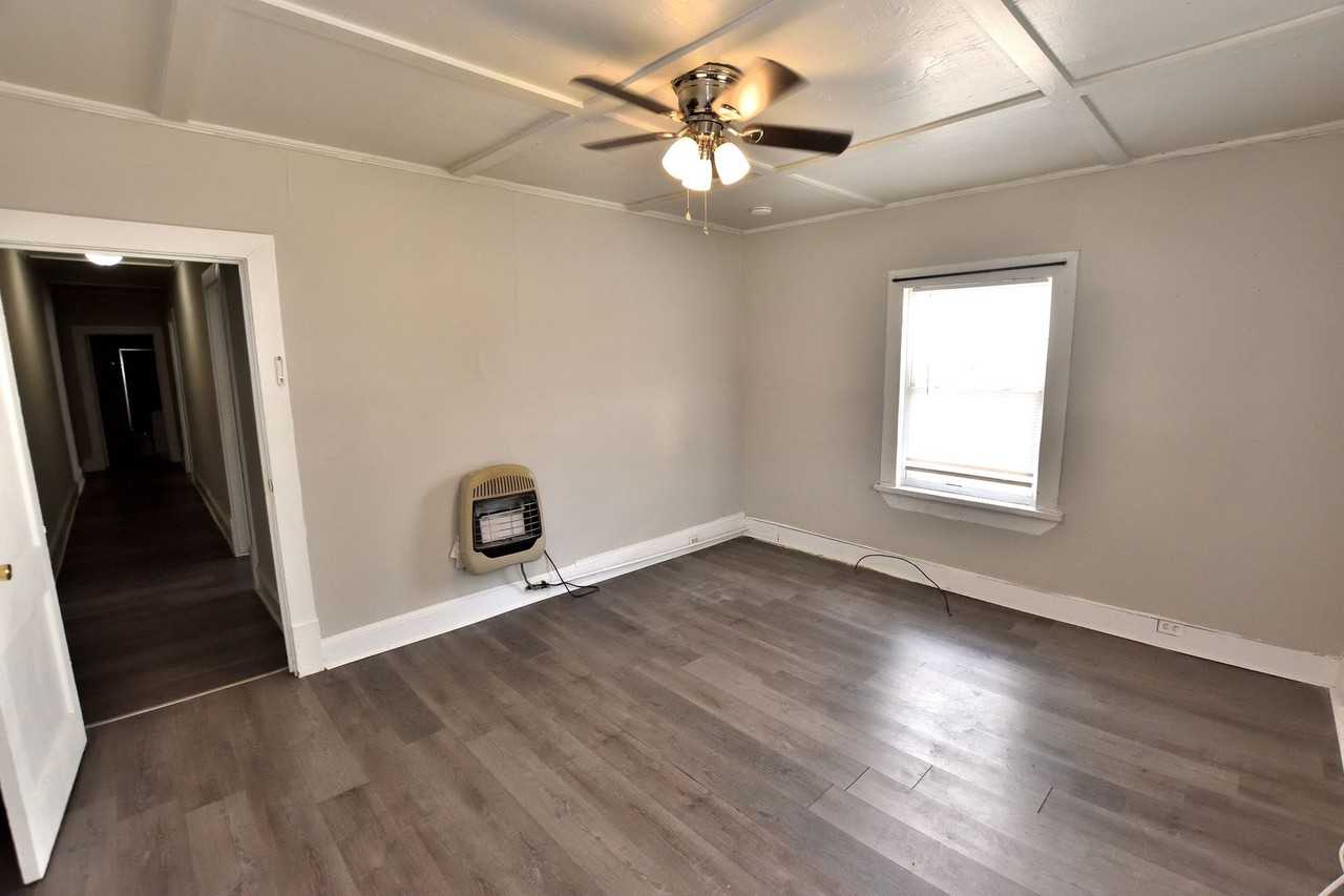 610 Carolina Ave - Photo 2 of 11