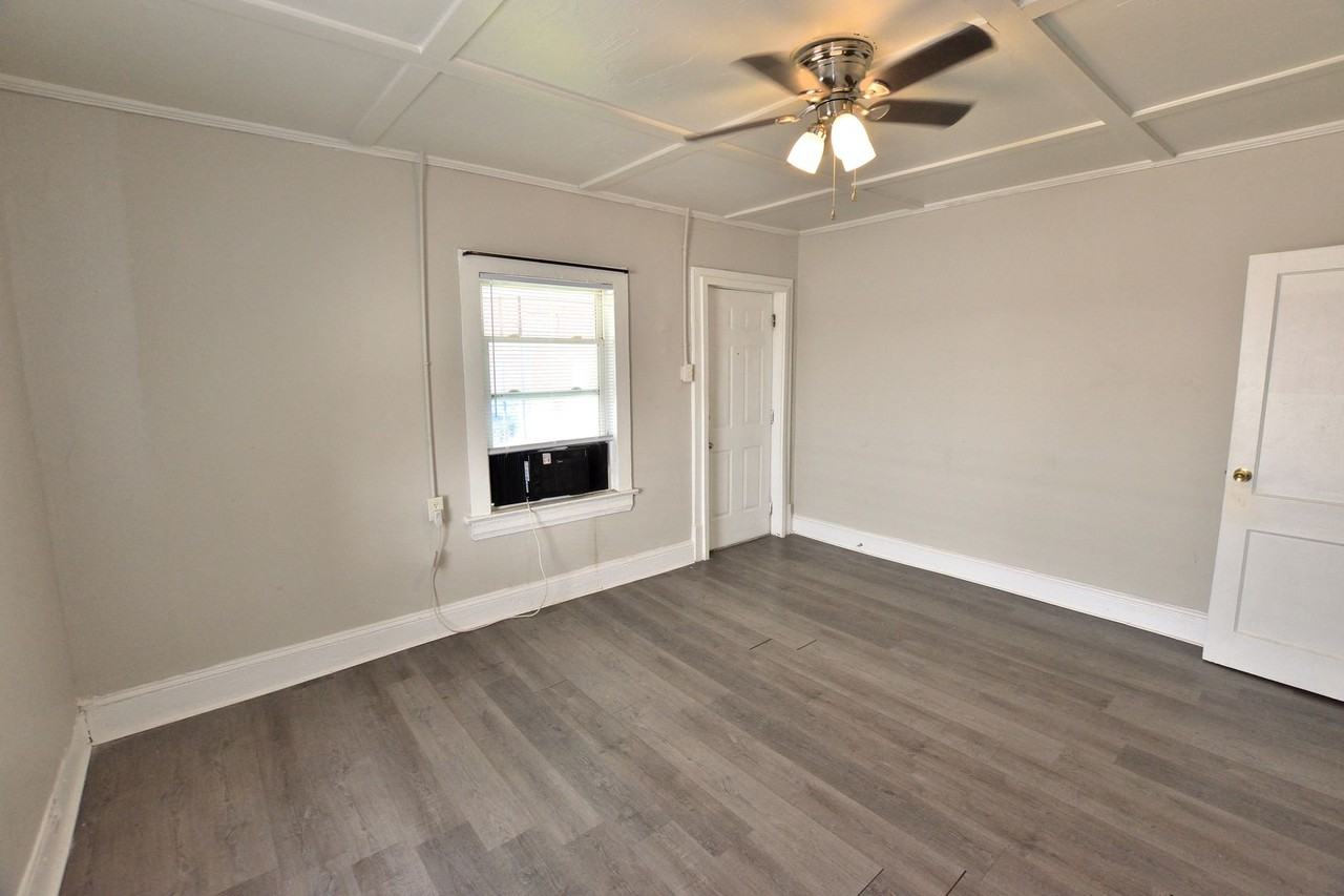 610 Carolina Ave - Photo 3 of 11