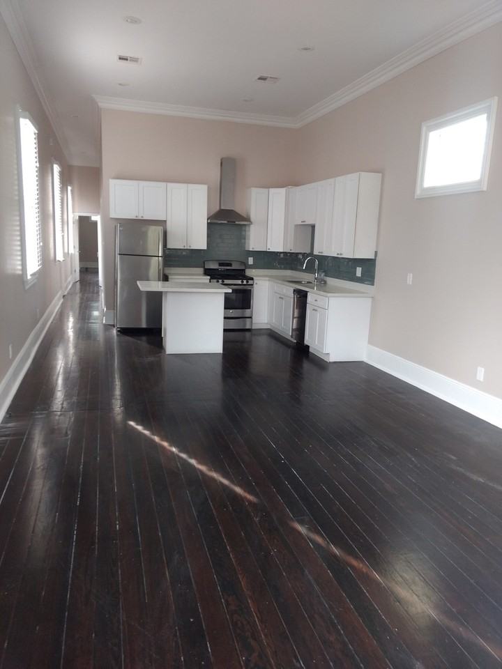315 S Cortez St - Photo 2 of 29