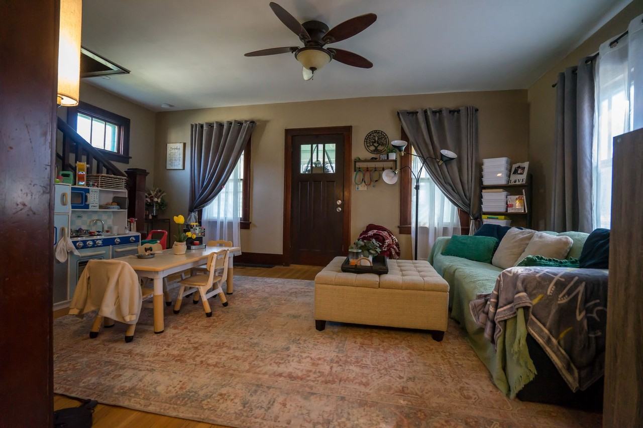 207 7th Ave Nw - Photo 5 of 29