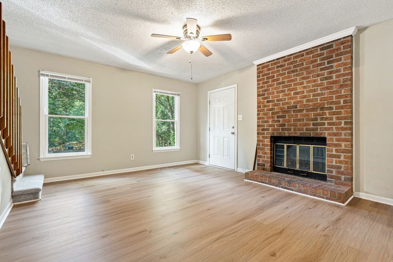 14 Alamo Ct - Photo 2 of 15
