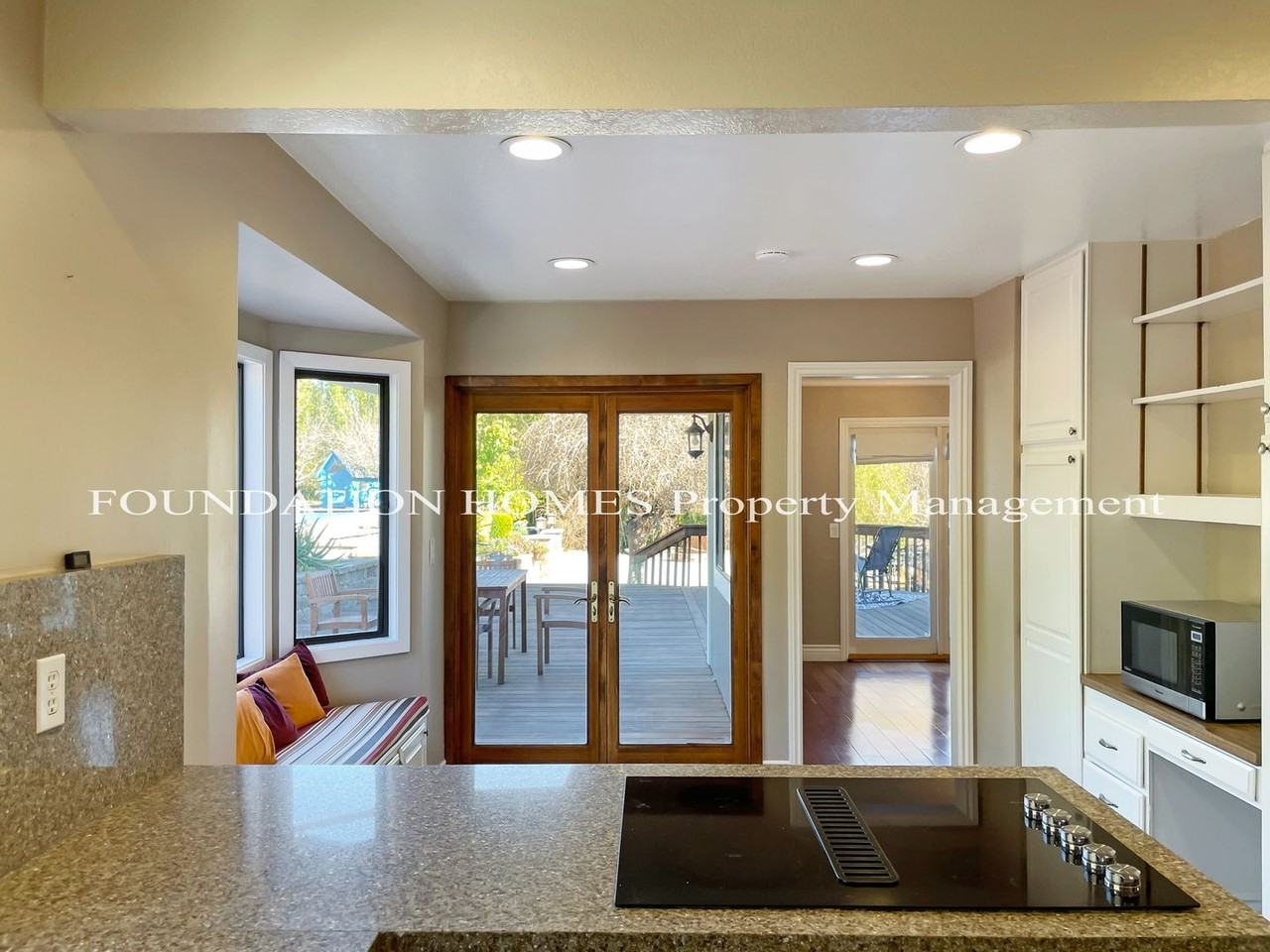 216 San Ramon Way - Photo 3 of 18