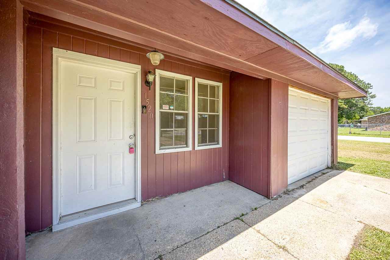 1520 Kingfisher Dr - Photo 5 of 40
