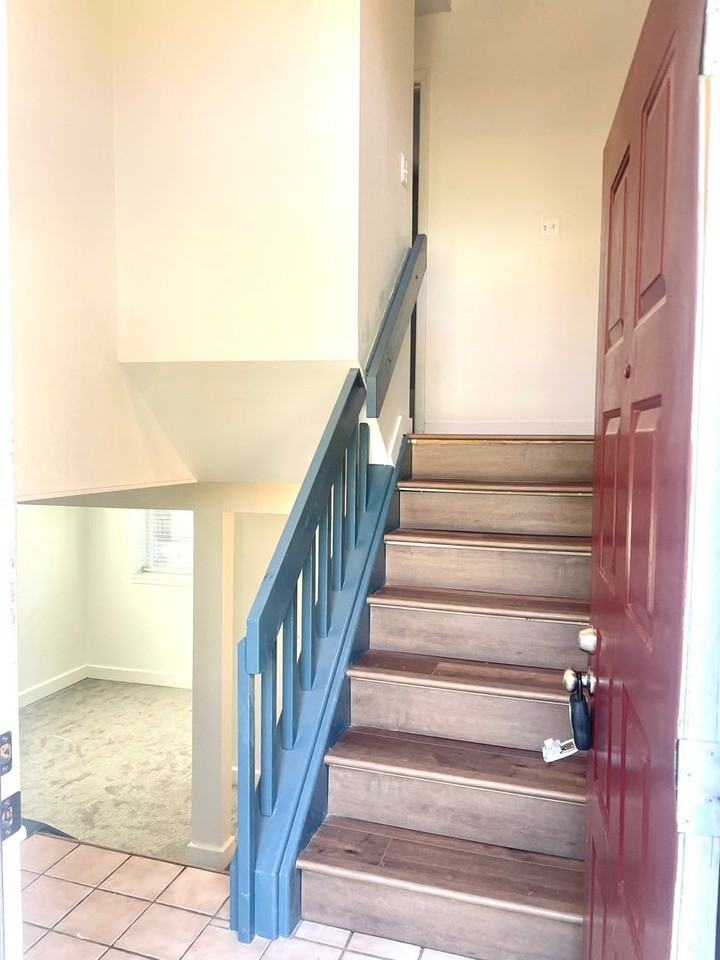 19050 E Mansfield Dr - Photo 3 of 25