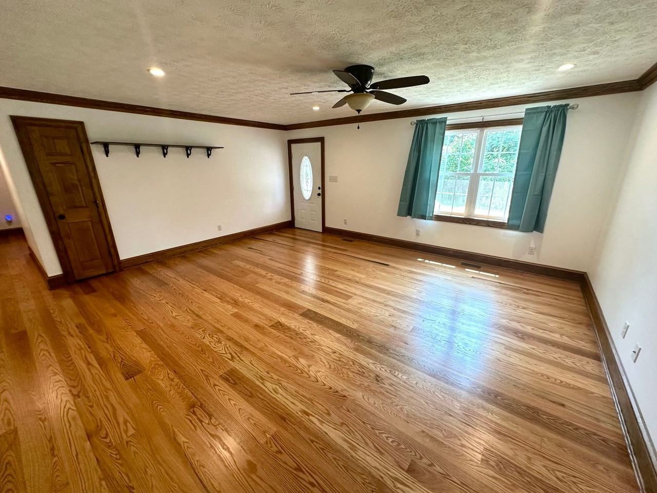 7178 Mumford View Dr - Photo 2 of 13