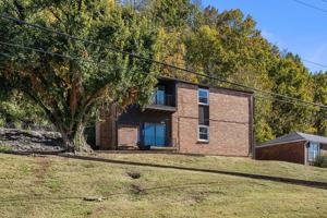 featured image of 222 Cross Timbers Dr