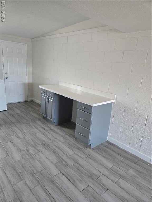 2107 Statz St #5 - Photo 5 of 20