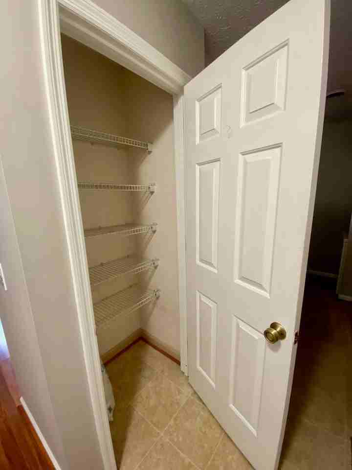 219 Village Cir W - Photo 6 of 14