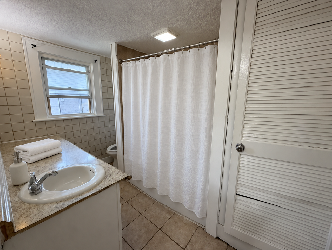 990 Emma Ave - Photo 7 of 13